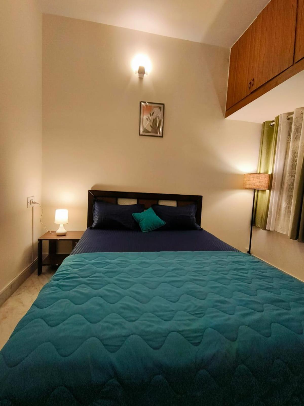 Homestayz Crown Бангалор Экстерьер фото
